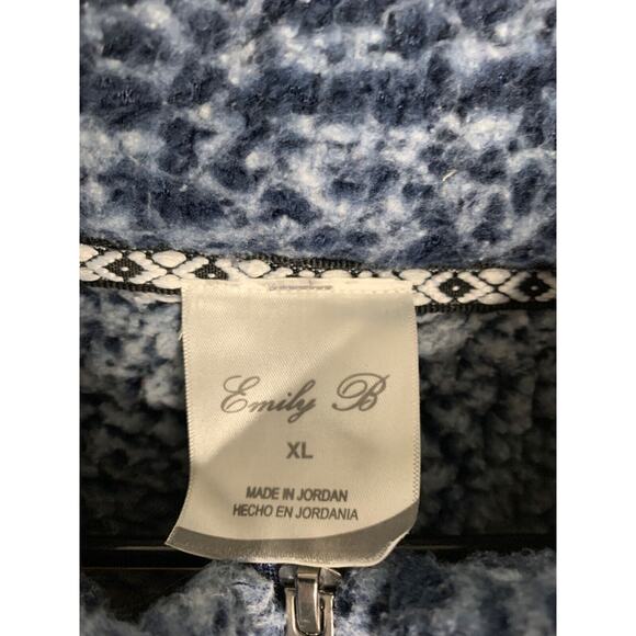 Cozy Emily B XL Two-Tone Sherpa Fleece Pullover Jacket With Half-Zip Design - Picture 4 of 5